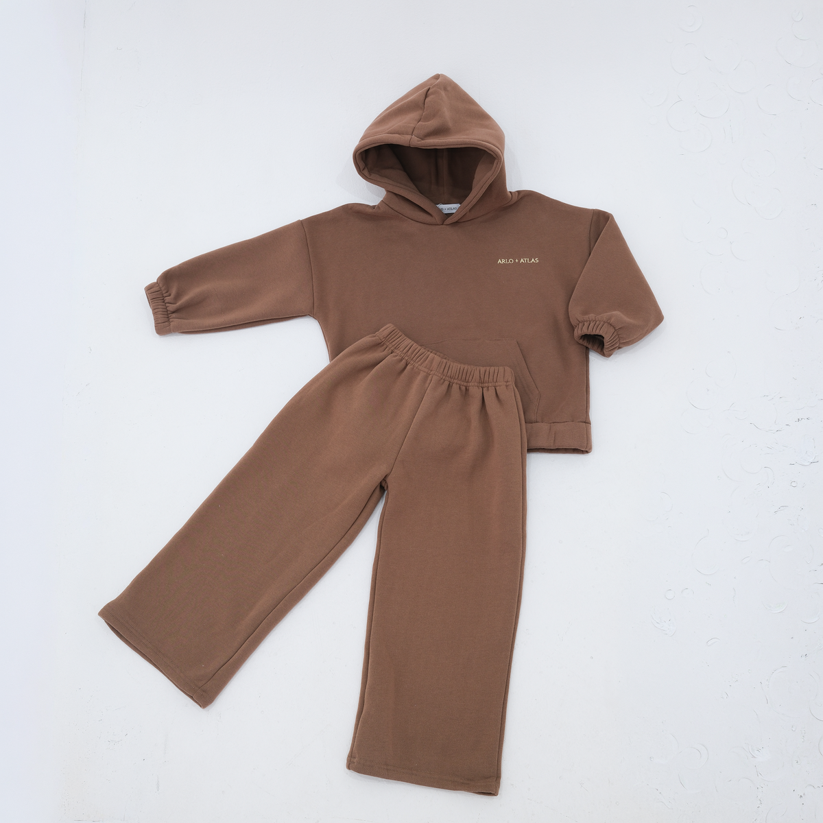 The Roam Set